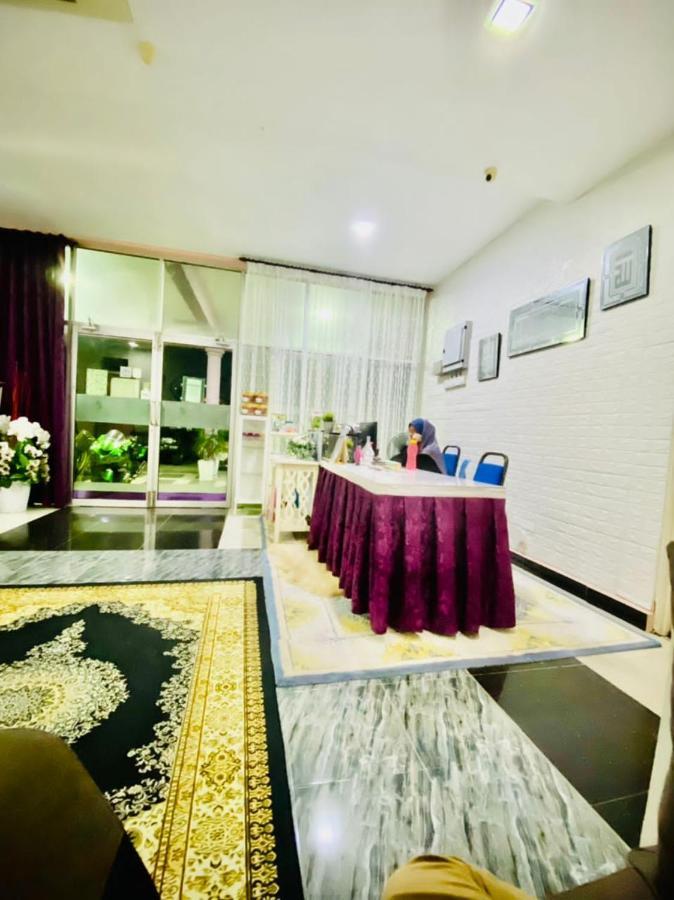 Paka Tamim Seaview Hotel エクステリア 写真