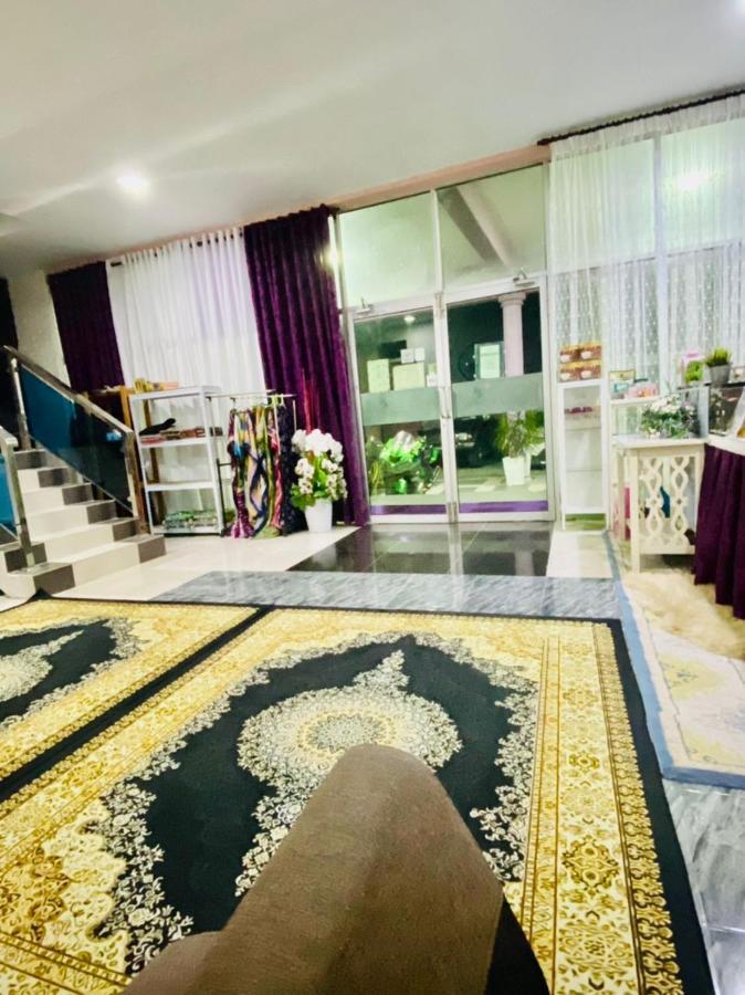 Paka Tamim Seaview Hotel エクステリア 写真