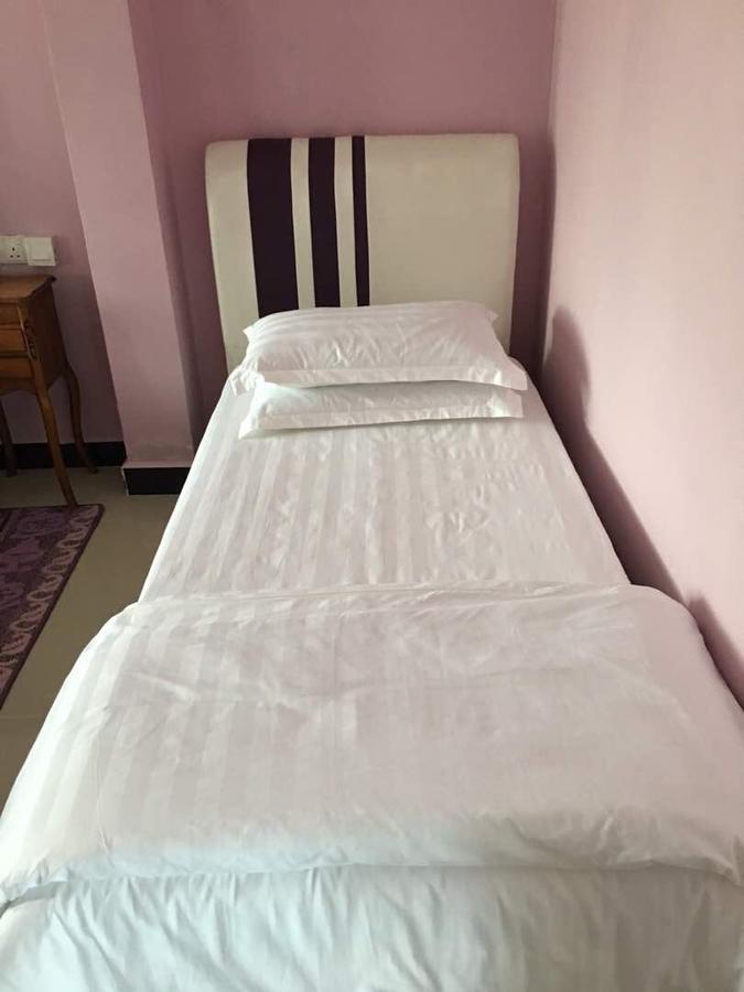 Paka Tamim Seaview Hotel エクステリア 写真