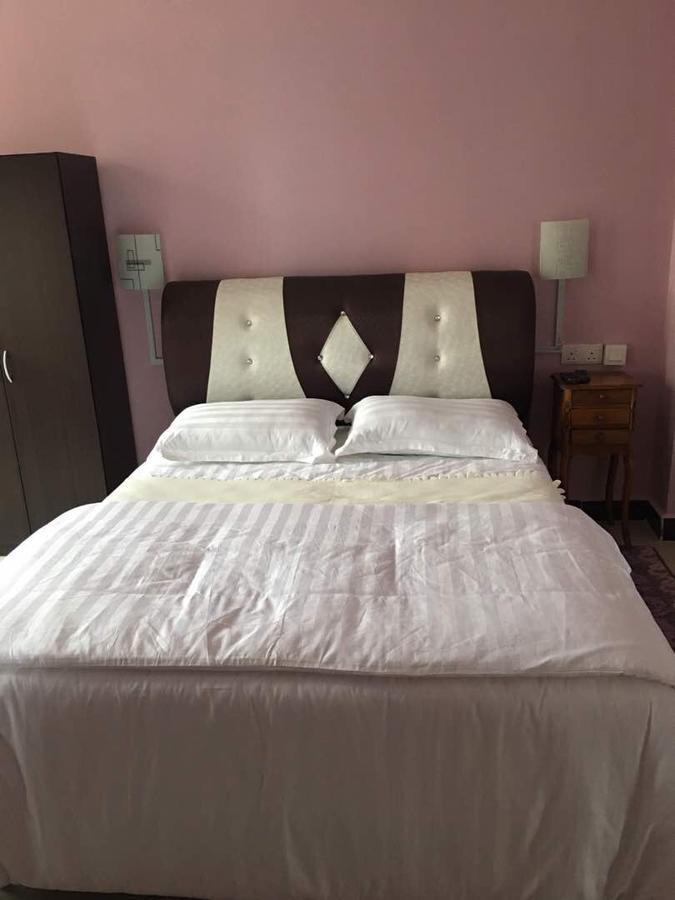 Paka Tamim Seaview Hotel エクステリア 写真
