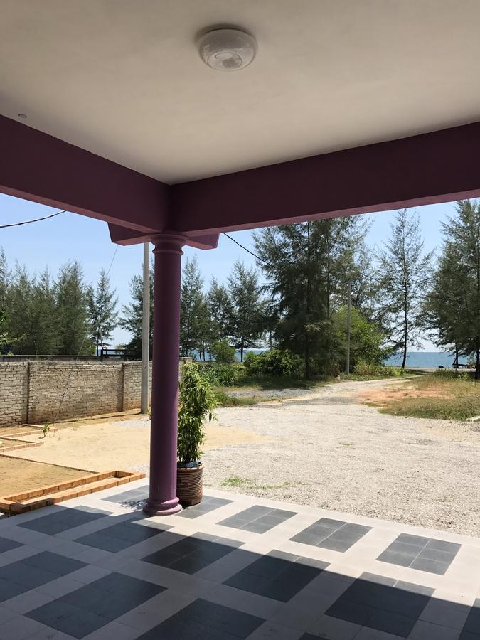 Paka Tamim Seaview Hotel エクステリア 写真