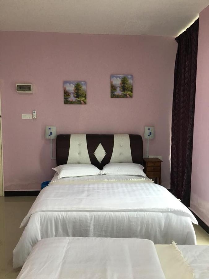 Paka Tamim Seaview Hotel エクステリア 写真