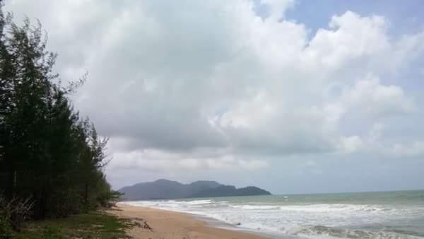 Paka Tamim Seaview Hotel エクステリア 写真